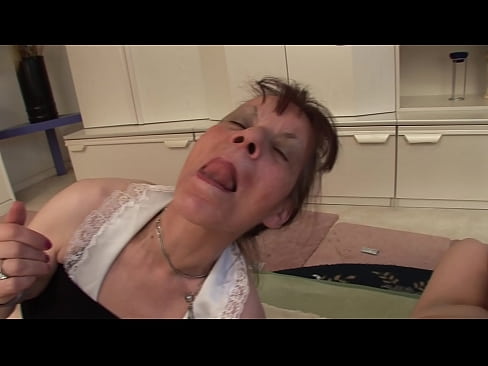 ❤️ To bedstemødre og en bedstefar har en trekant ️❌ Anal video at da.valeshop.top ️