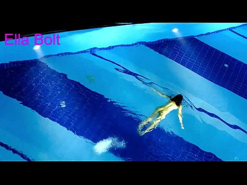 ❤️ Jeg kan ikke stoppe med at se, ung blondine fanget i at svømme nøgen i ELLA BOLT resort pool ️❌ Anal video at da.valeshop.top ️
